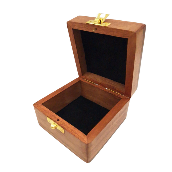 Wooden Box 6 x 6 x 4 cm - DNU-017