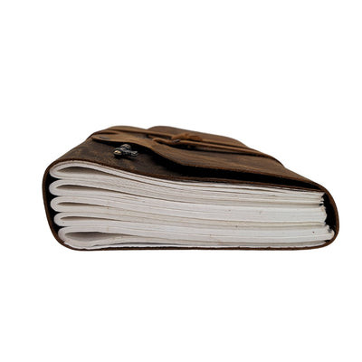 Retro Leather Notebook with Key and Strap 200 Pages 18 x 13 cm - AH02