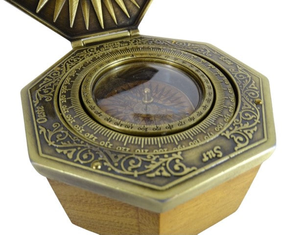 Brass Cardan compass - H43