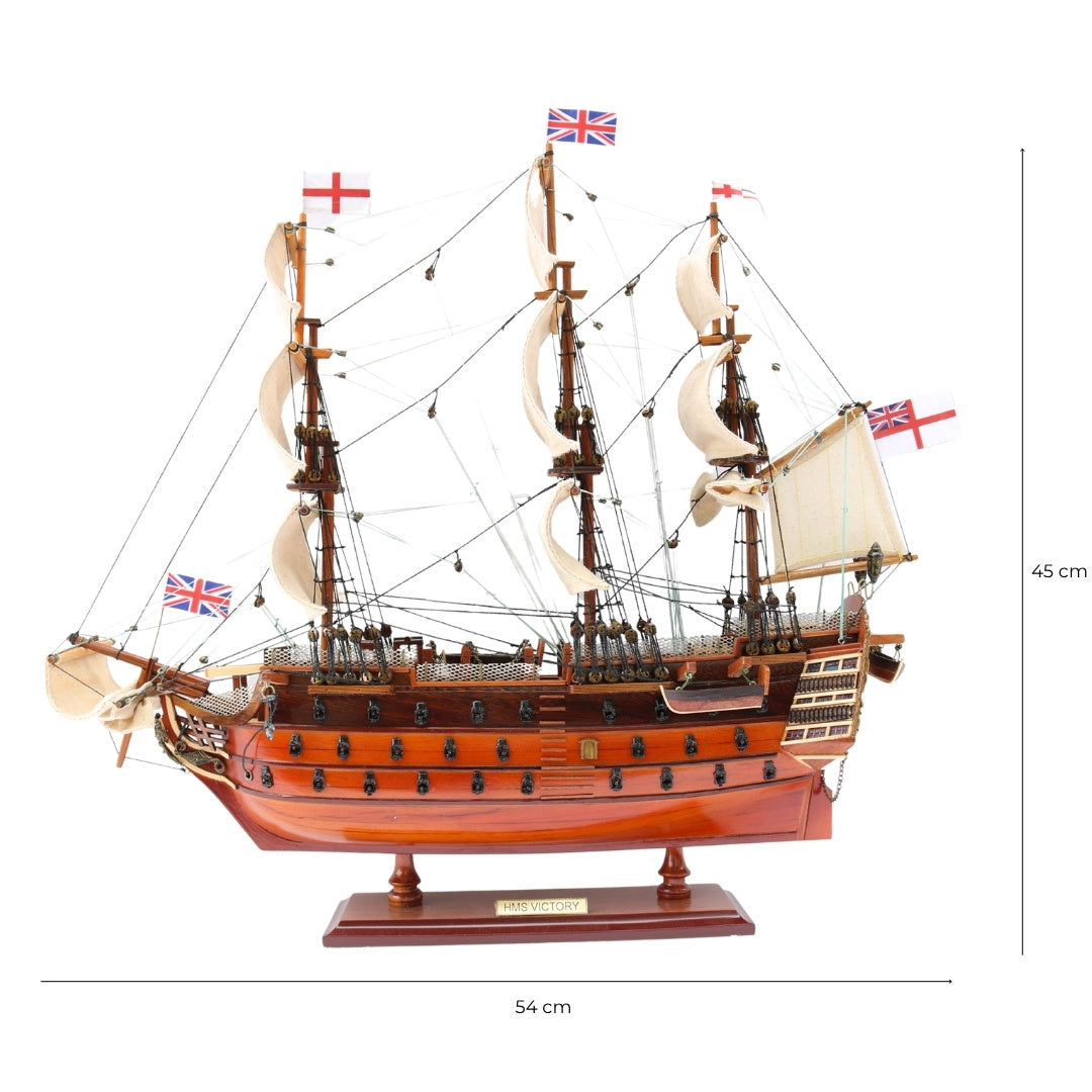 Assembled 54 cm HMS Victory sailing ship model - Handmade replica with the option of personalization by engraving - Ideal gift for sailing enthusiasts - High quality, elegant wooden base