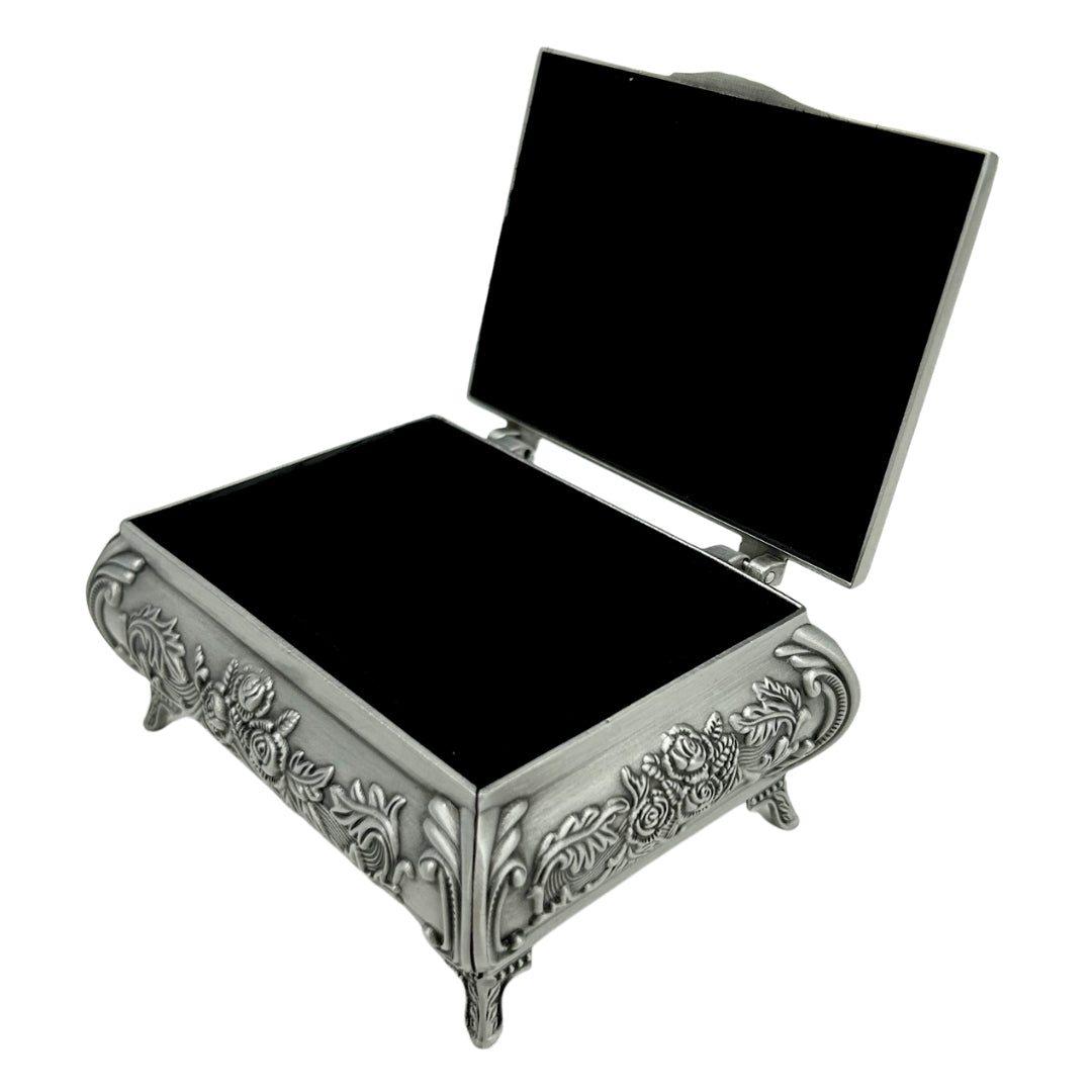 Decorative Metal Box – 2075