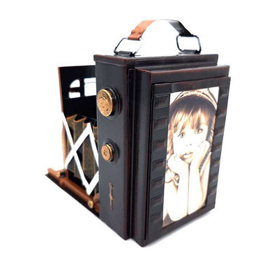 Retro Camera - Gift for a Photographer or Filmmaker – A144