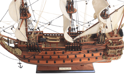 Exclusive San Felipe sailing ship model - SF4, with the option of personalization by engraving