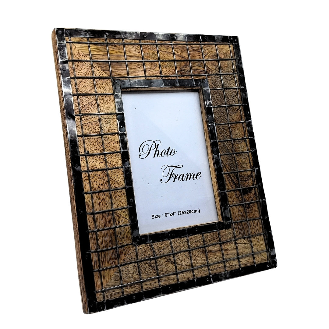 Wooden Photo Frame - A-1638 - photo size: 10 x 15 cm