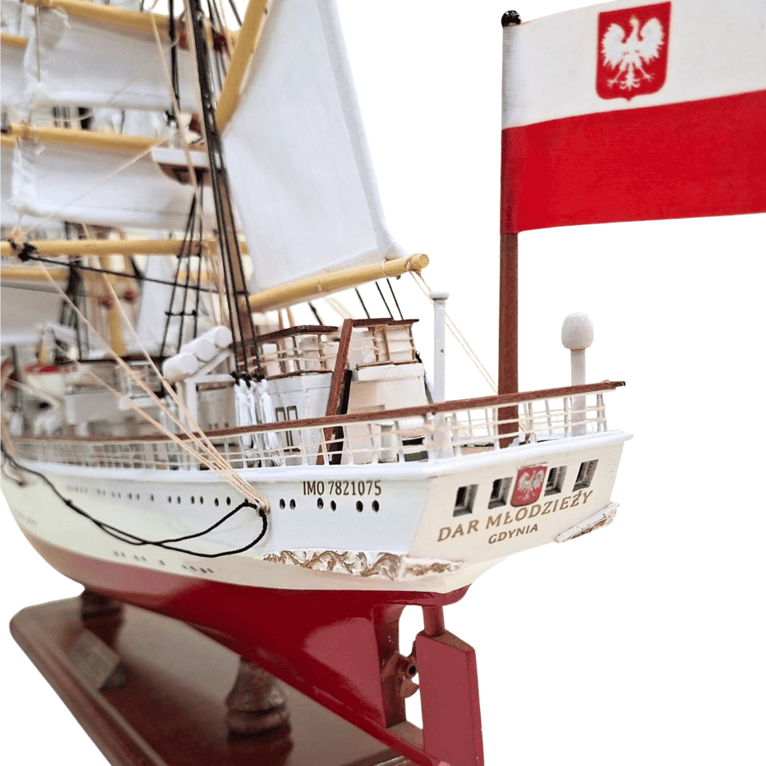 Exclusive XXL 71 cm Dar Młodzieży sailing ship model, with the option of personalization by engraving