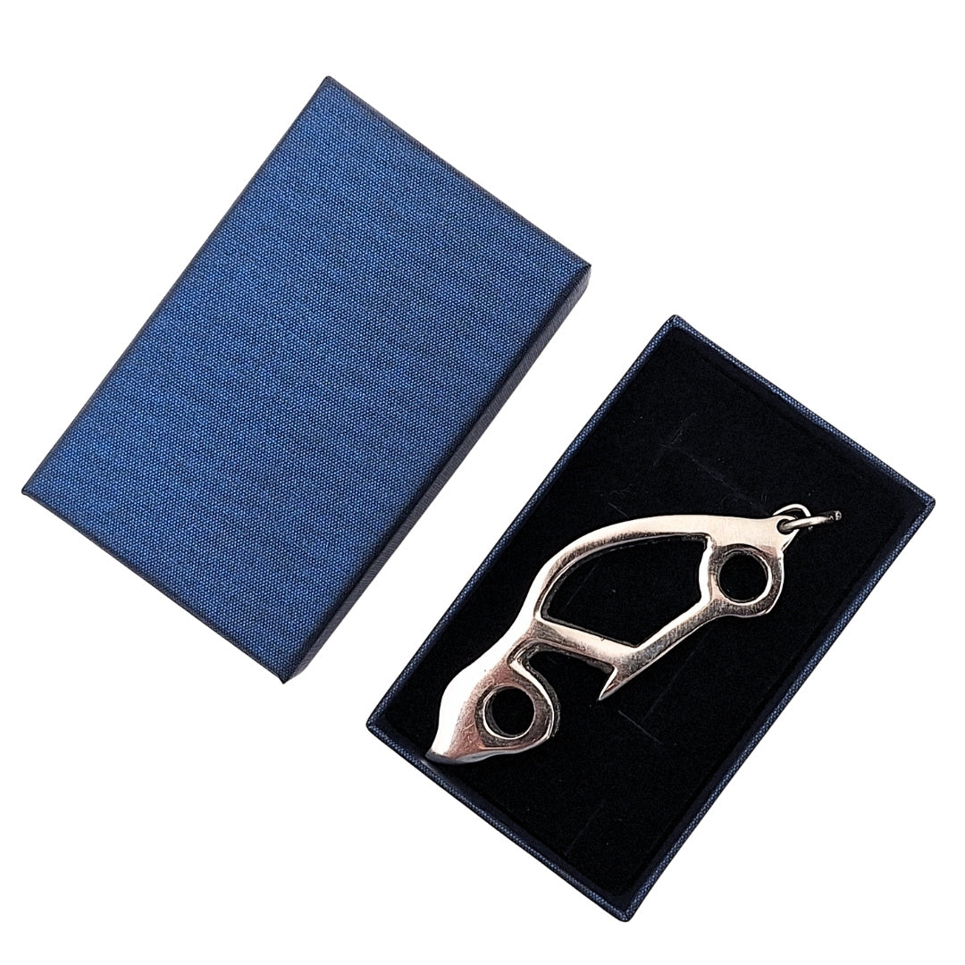 Metal Car Keychain Bottle Opener in an Elegant Box – Gadget for a Motoring Fan – MT204A