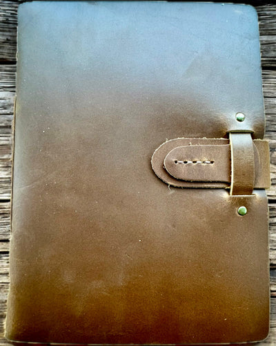 Premium Notebook "RetroNotes" – Elegant Genuine Leather Notebook - 200 pages, 120g, notebook, sketchbook, brown color, engraving personalization