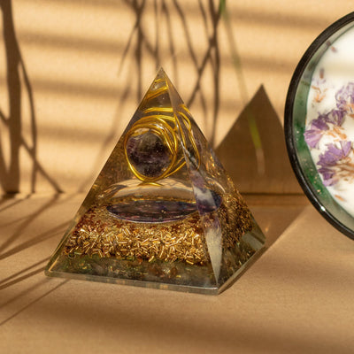 Medium Orgonite Pyramid with Amethyst and Copper 7x6 cm