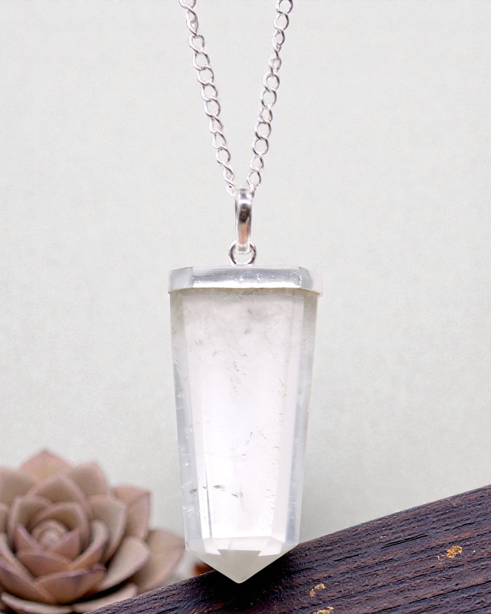 Crystal Ray – Flat Pendant Made of Rock Crystal in Crystal Cut