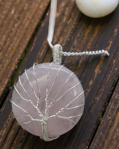 Drzewo Miłości – Naszyjnik z Kwarcem Różowym i Drzewem Życia