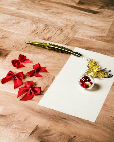 Creative Metal Bookmark Retro Vintage Bookmark - Feather and Butterfly in Baroque Style