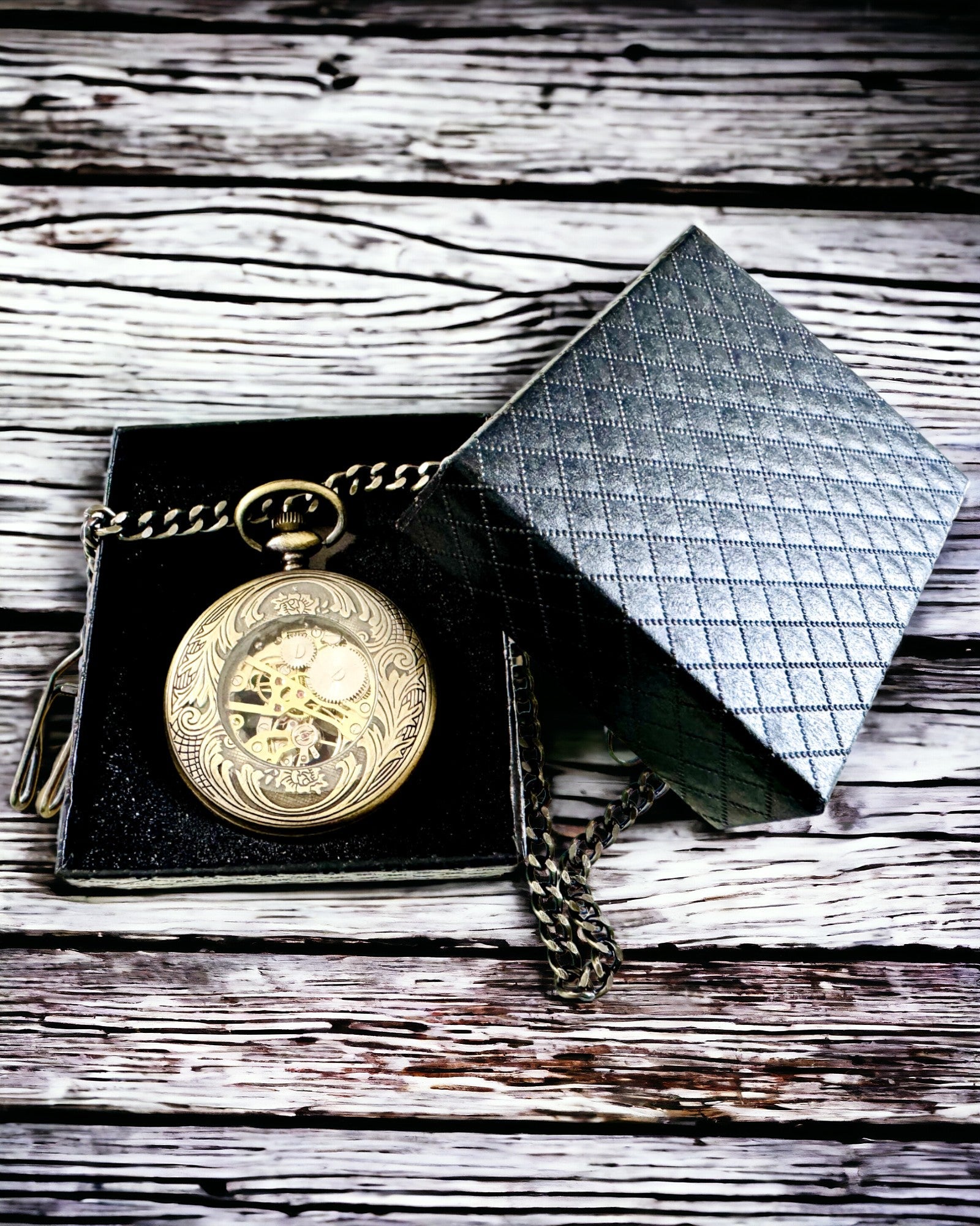 Exclusive Pocket Watch "Heritage" - Mechanical and Waterproof
