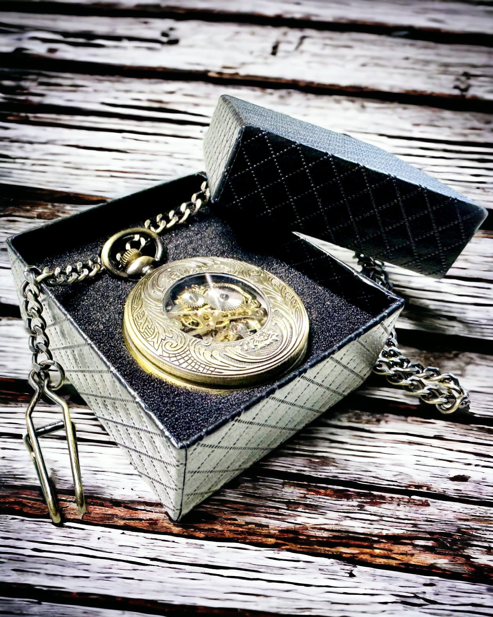 Exclusive Pocket Watch "Heritage" - Mechanical and Waterproof