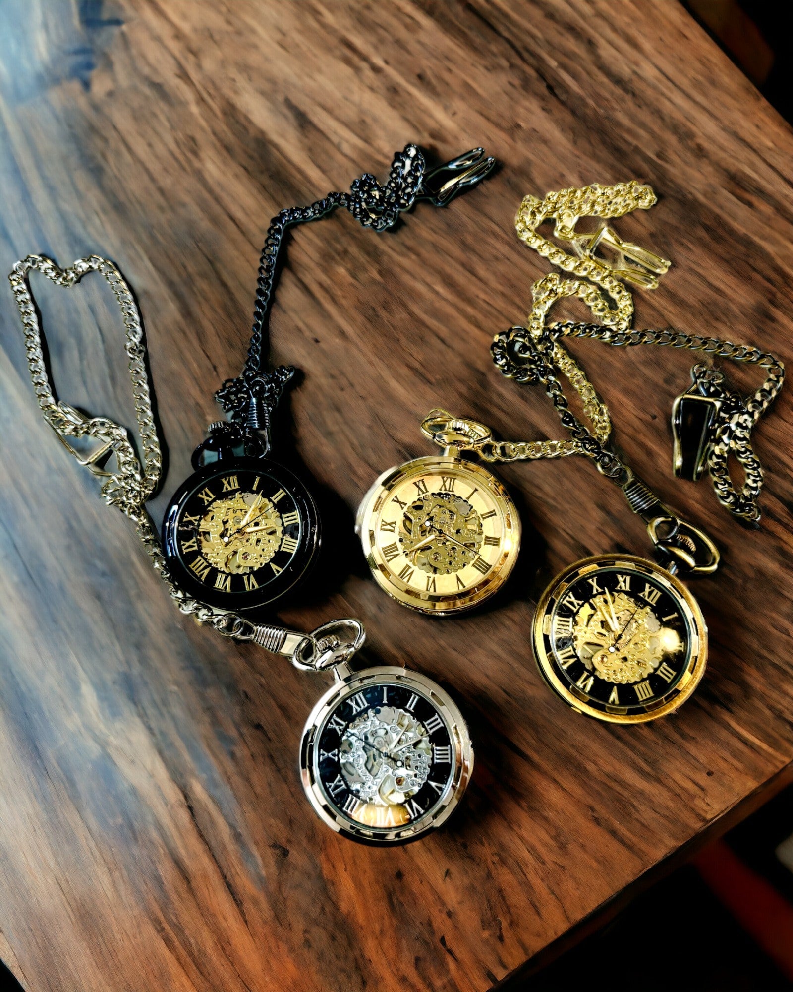 Silver Exclusive Mechanical Pocket Watch in Retro Style, Waterproof - Elegance for Every Occasion, with Engraving