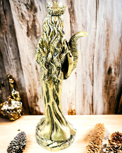 "Statue of the Goddess of Abundance" - Decorative Resin Statue of Fortune for Home and Office