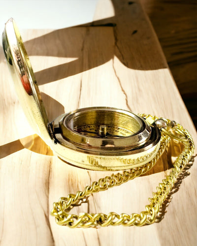 Golden Color Adventure Compass – Elegant Discovery Navigator