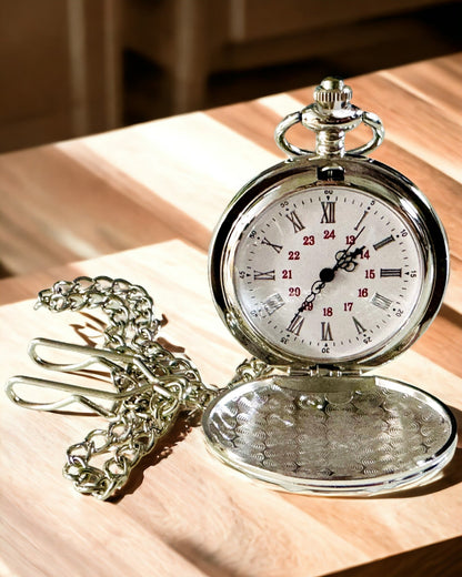 Silver pocket watch with quartz movement and engraving option