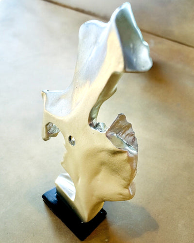 Figurine "Elegance in Stone" silver color - Decorative with Engraving Option, 2 dimensions to choose from