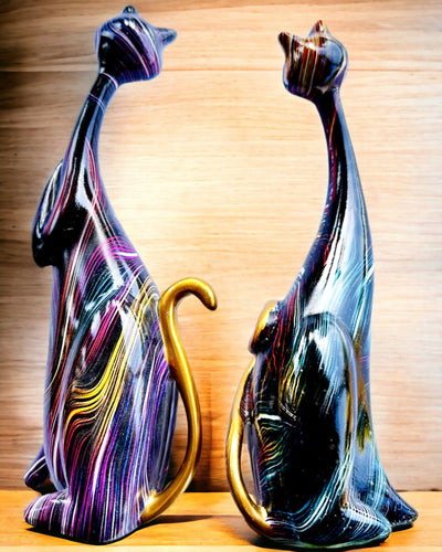 "Koci Eleganci" - Decorative Resin Figurine Set with Customizable Engraving