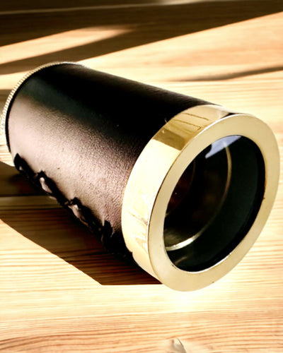 Traveler's Paradise Magnifying Glass – Handicraft - personalization with engraving