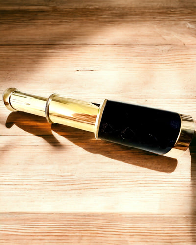 Traveler's Paradise Magnifying Glass – Handicraft - personalization with engraving