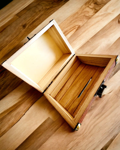 Magic Treasure Chest - Piggy Bank, personalization with engraving