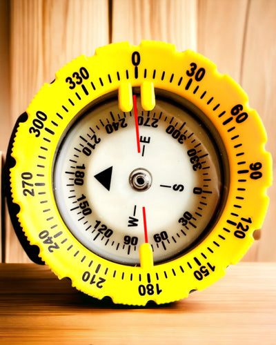 AquaGuide Diving Compass - waterproof compass with luminescence function and flexible strap, customizable