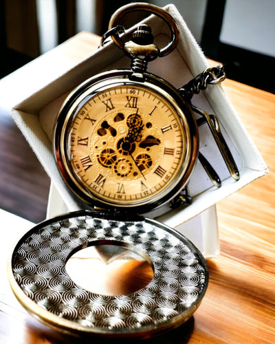 Pocket watch "Retro Elegance", customizable with engraving