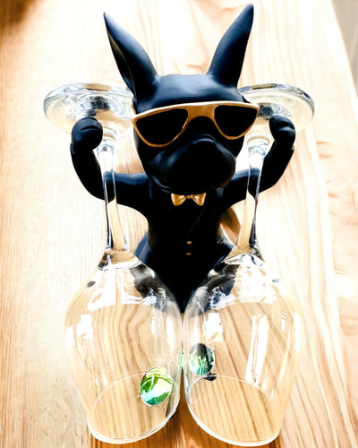 Figurka Bulldog Elegance - Exclusive glass holder, customizable with engraving