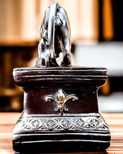 Lion Guardian – Figurine with Engraving Option