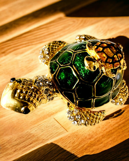 "Żółwiowa Rodzinka" Box - green color, personalized with engraving