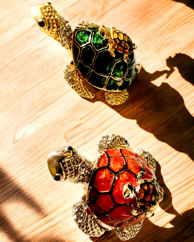 "Żółwiowa Rodzinka" Box - orange color, personalized with engraving