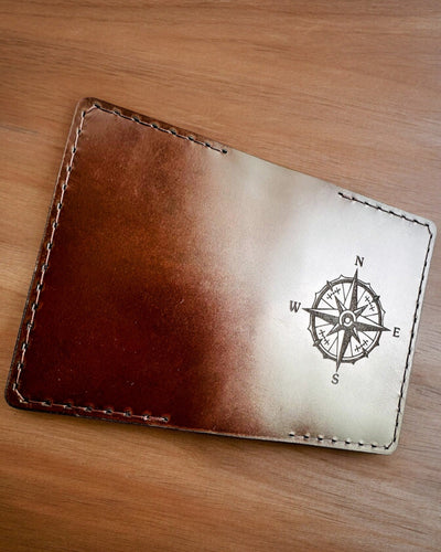 Traveler's Case - Leather Passport Holder, personalized with engraving - 2 color variants