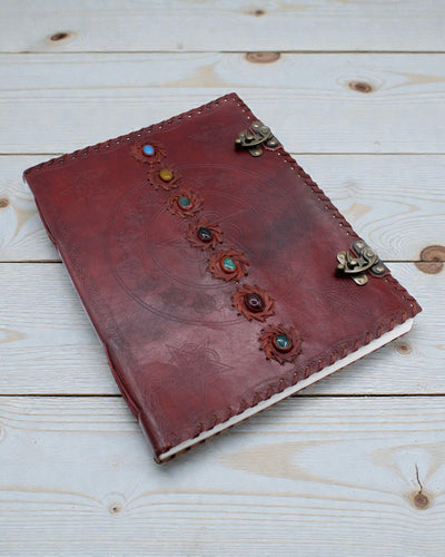 Leather Notebook of the 7 Chakras – Large Format (25 x 33 cm) – 200 pages