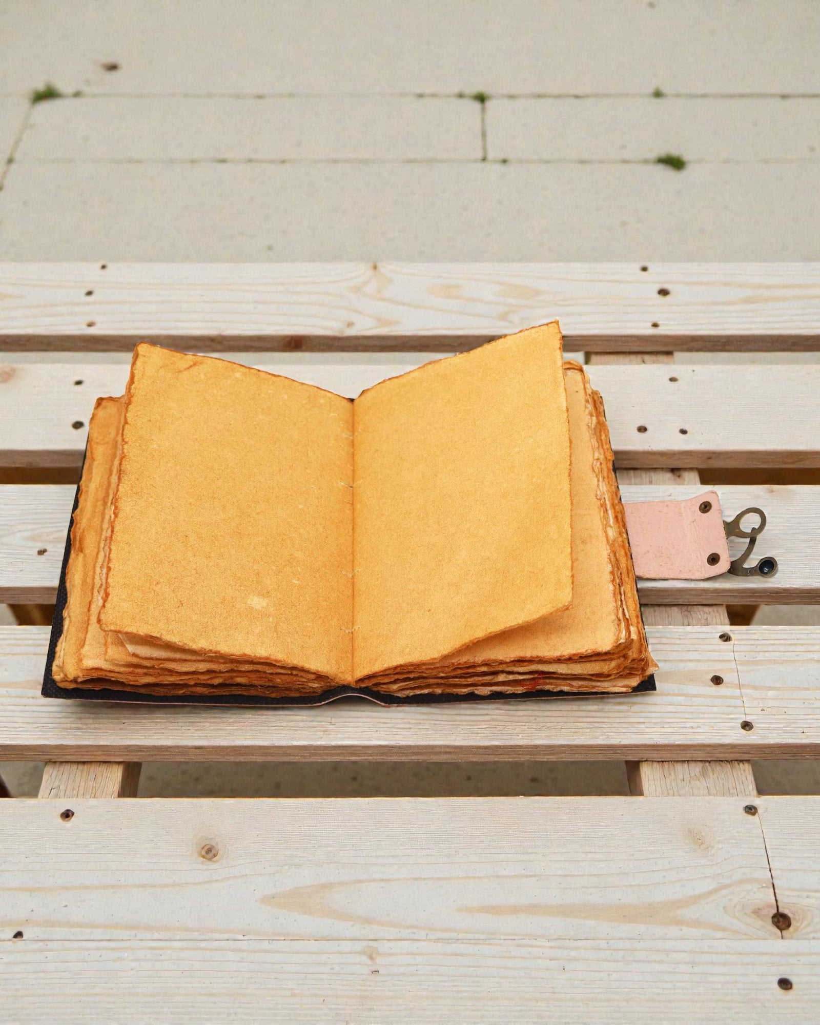 Leather Notebook 7 Chakra Colors Chakra Journal – 13 × 18 cm