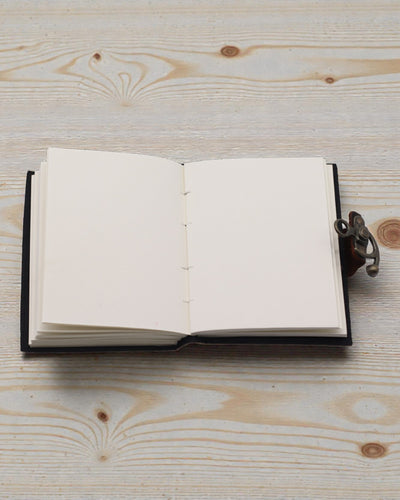 Leather Notebook with Print – Stop Doomscrolling (17,8 × 12,7 cm)