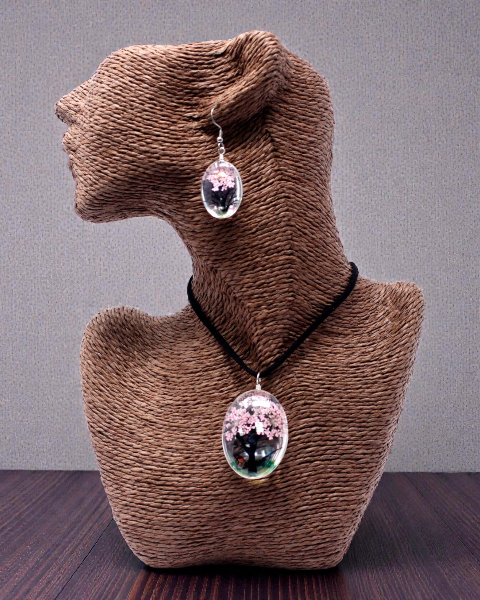 Rose Garden – Jewelry Set with Dried Flowers Tree of Life