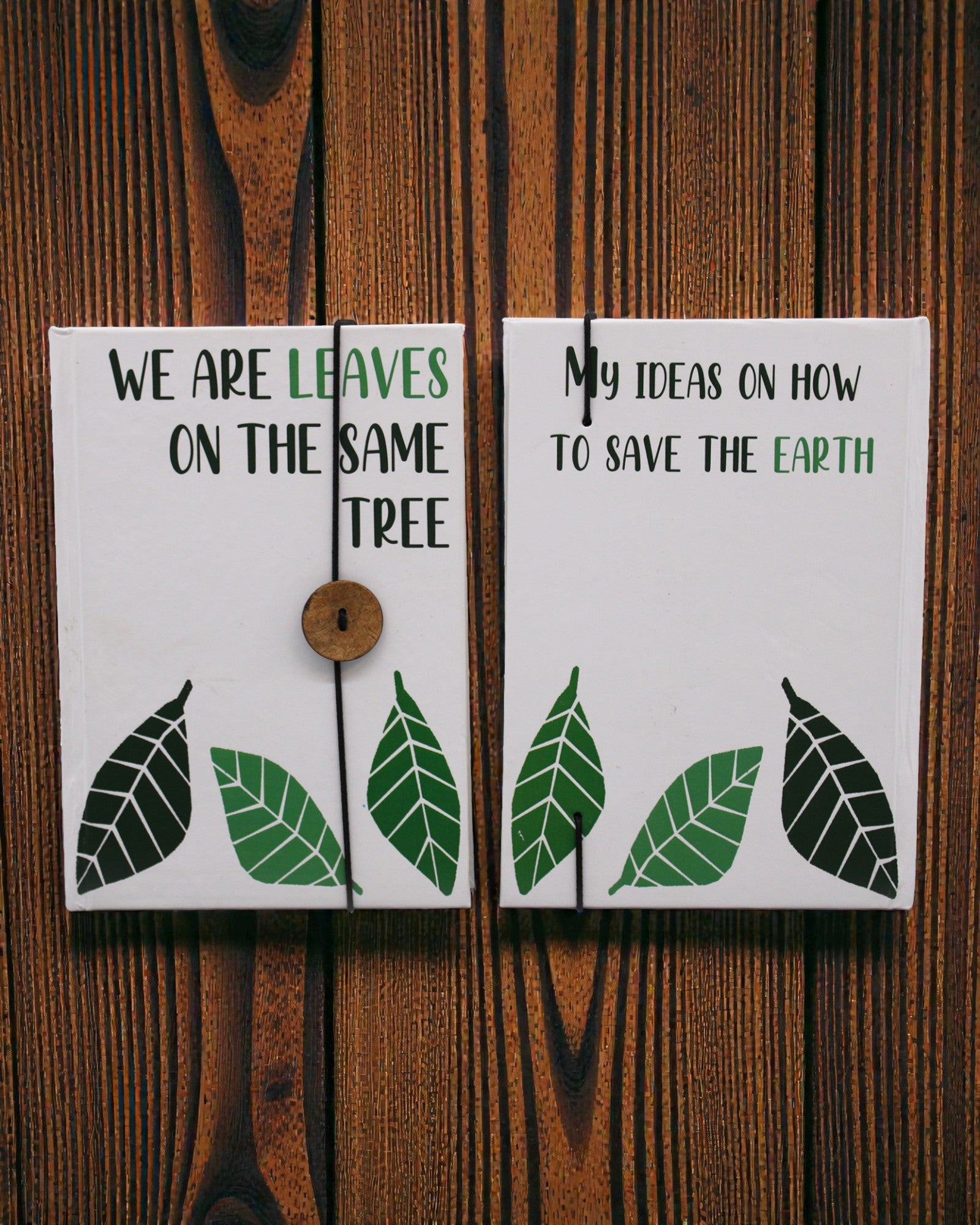 Leaves Together – small notebook with a strap and a coconut button 18 × 12,5 cm, 200 pages
