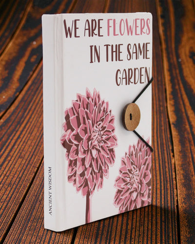Flowers Together – small notebook with a strap and a coconut button 18 × 12,5 cm, 200 pages