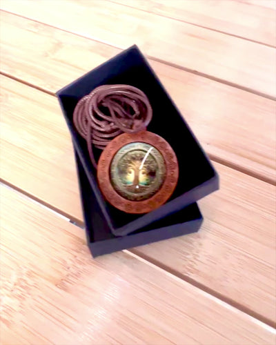 Amulet of Life "Tree of Ancestors" - Handcrafted Necklace with Wood and Glass, customizable with engraving for a gift