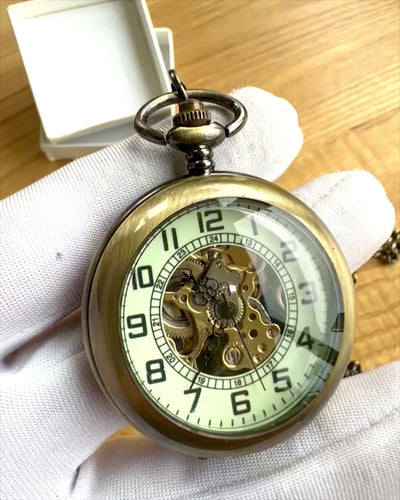 Classic Pocket Watch "Oldtimer" - stylish retro elegance, customizable with engraving for a gift
