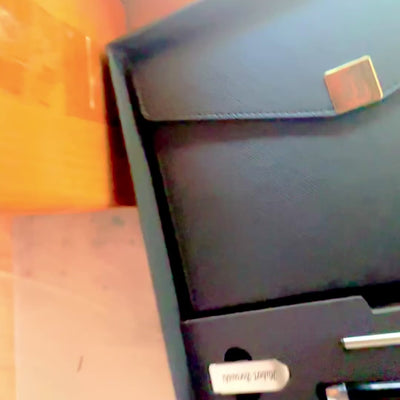 Elegant Premium Gift Set with Personalization – A5 Leather Notebook, Pen, and 16GB USB Drive in a Black and Gold Box