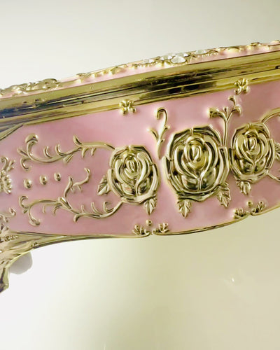 Elegant Pink Tissue Box with Embossed Roses – A Luxurious Touch for the Living Room, Hotel, or Club