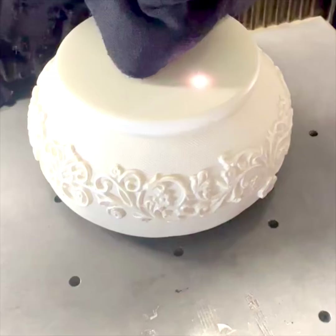 Moving Ballerina Snow Queen Music Box 23.5 cm with Engraving