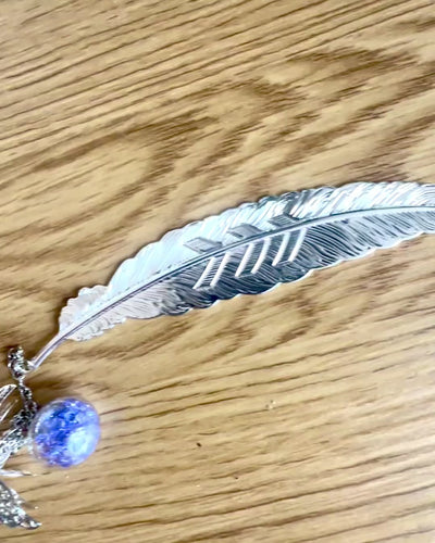 Creative bookmark with engraving, in a retro style with a feather and butterfly motif – Elegant promotional gift