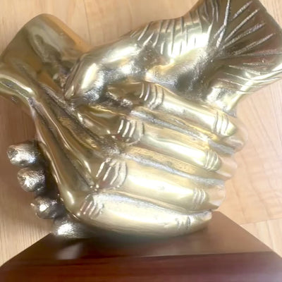 Decorative Figurine Handshake with customizable engraving