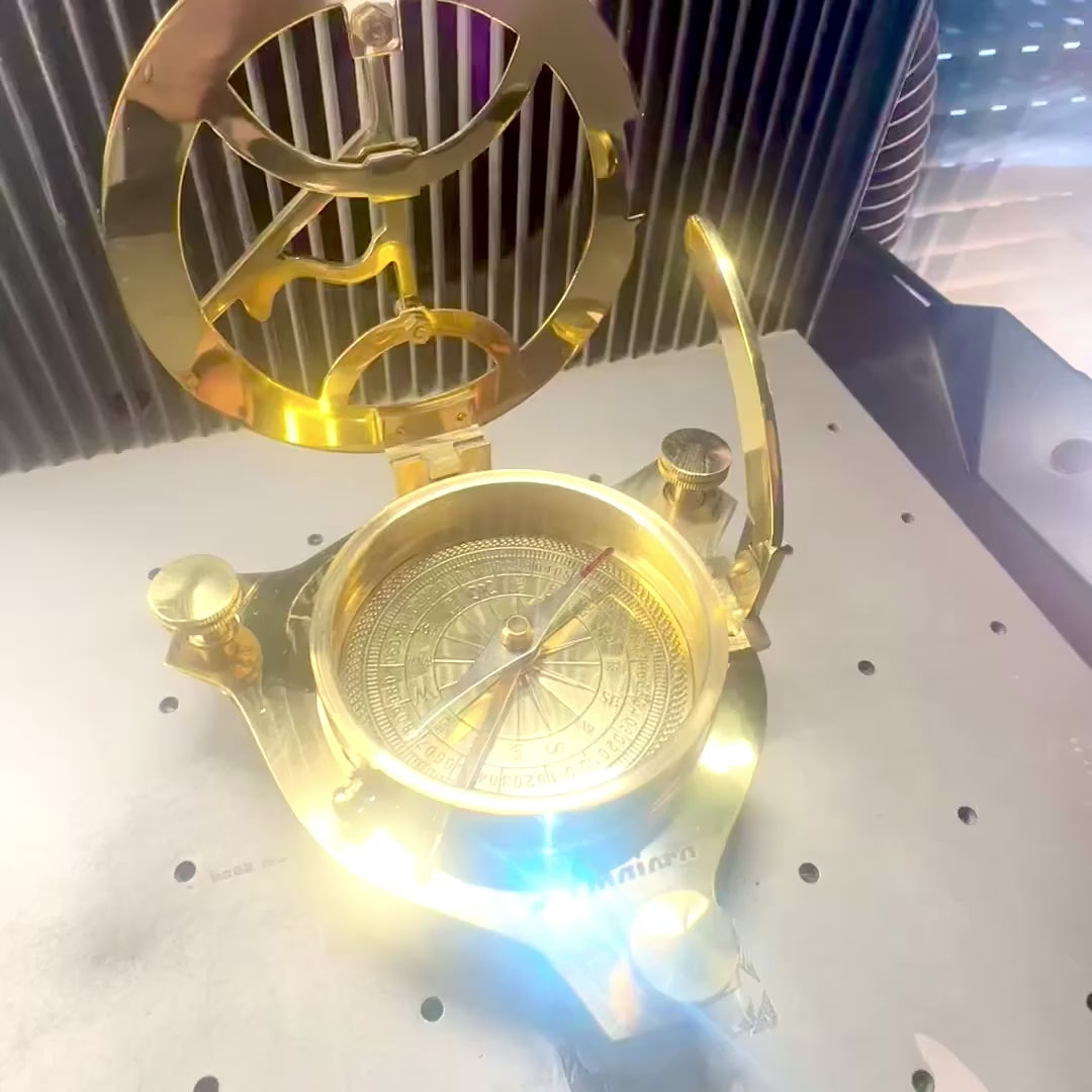 Brass Compass with Sundial NC1504