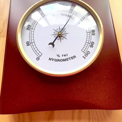 Elegant Retro Weather Station 36cm with Engraving – Barometer, Thermometer, Hygrometer in a Wooden Case