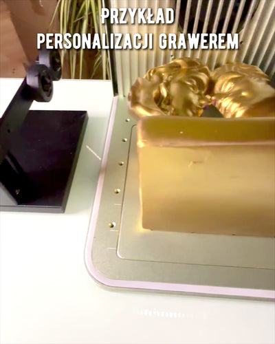 "Golden Connection" Figurine - 13.5 cm in height, Decorative with Engraving Option