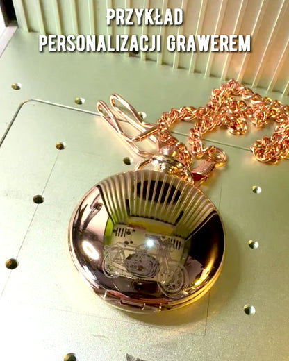 Pocket Watch in Classic Style – Rose Gold, Vintage Elegance
